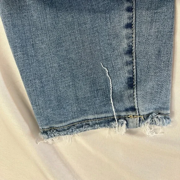 Judy Blue Light Blue skinny Jeans - Picture 10 of 11